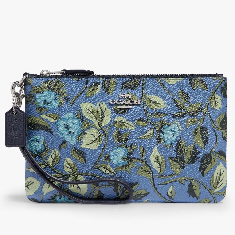 🆕 Coach Small Wristlet With Sleeping Rose Print